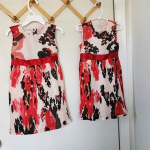 Special edition TWIN sleeveless floral dress 4t/5t 2 peice bundle used great